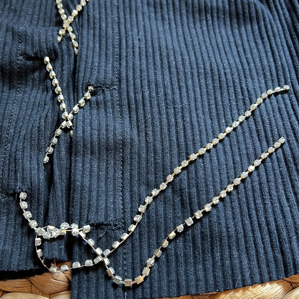Black ribbed Princess Polly crop - Picture 3 of 6